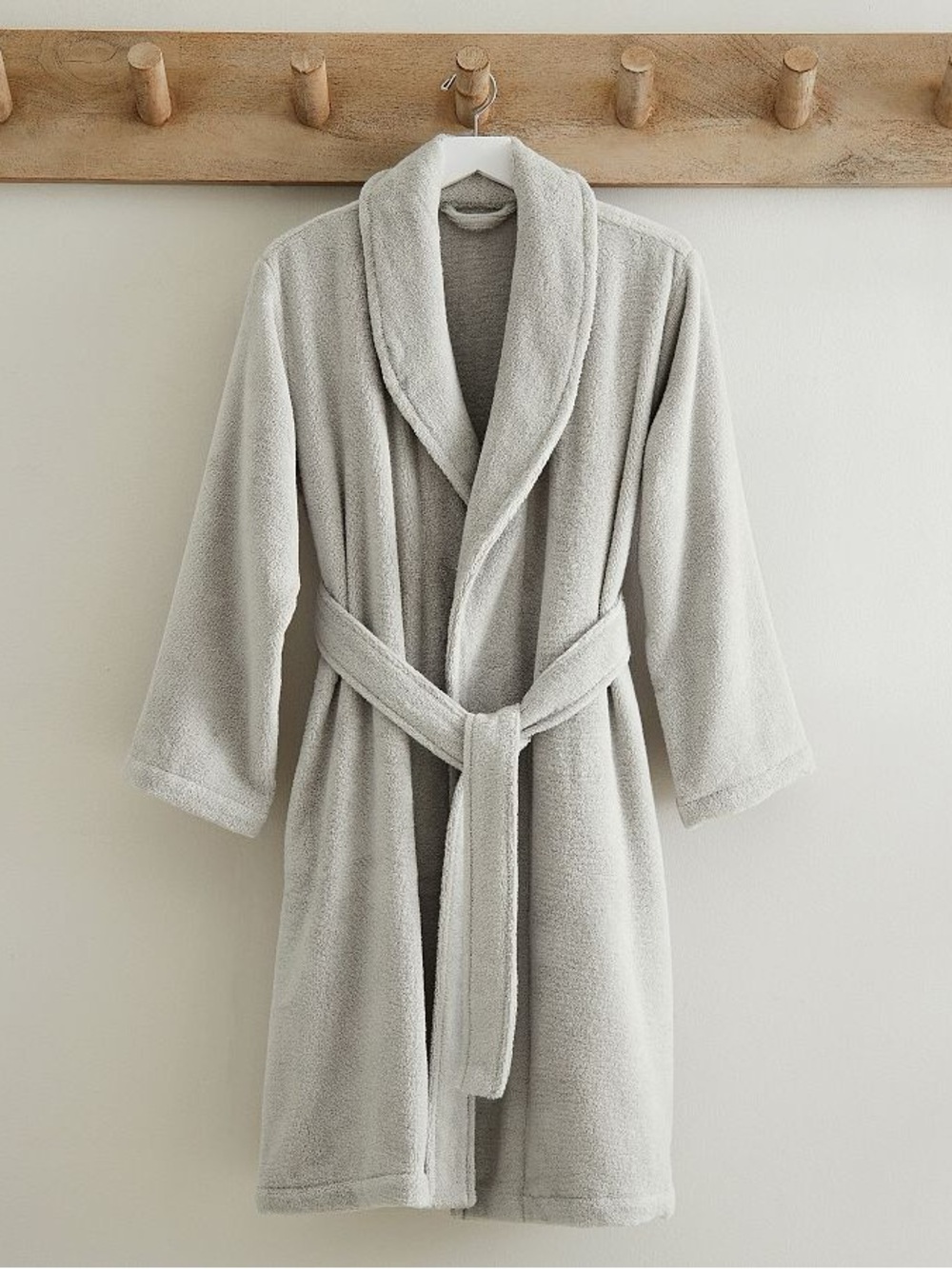 NWT Pottery Barn Dream Robe Light Gray